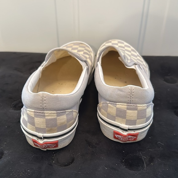 VANS Checkerboard Gray Dawn & True White Womens Slip-On Shoes - Picture 5 of 11